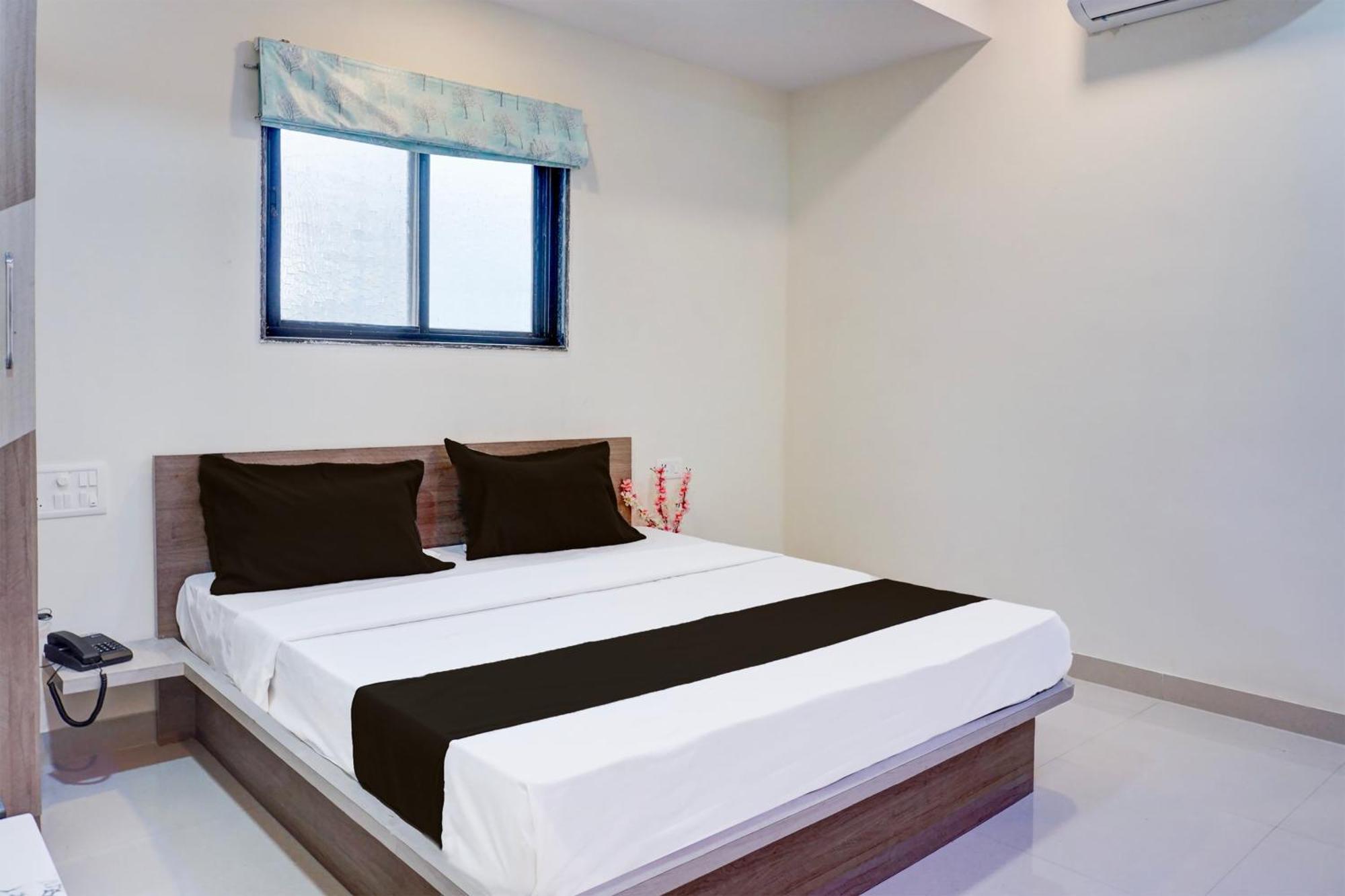 Hotel O Atithi Executive Méribel Village Kültér fotó