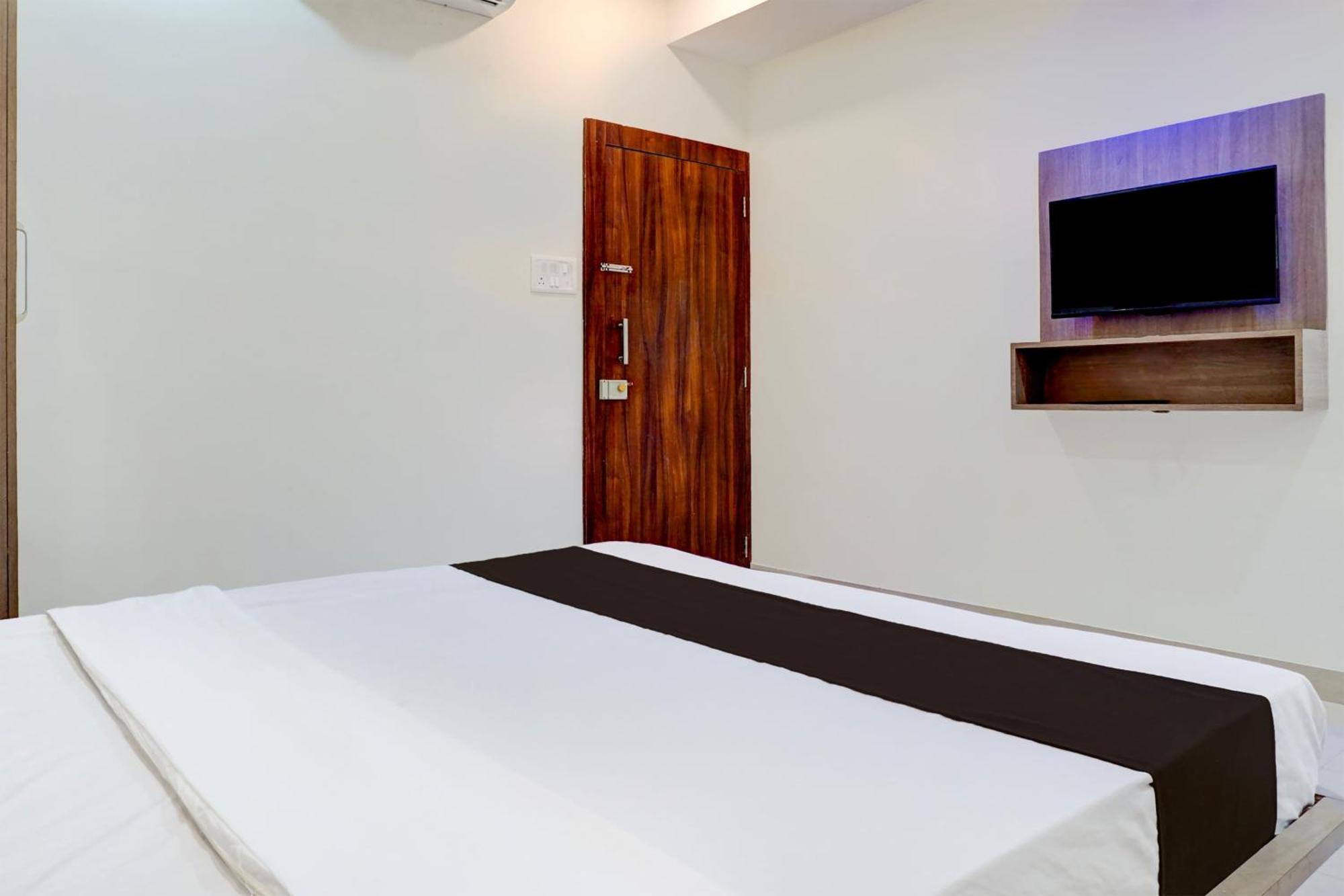 Hotel O Atithi Executive Méribel Village Kültér fotó