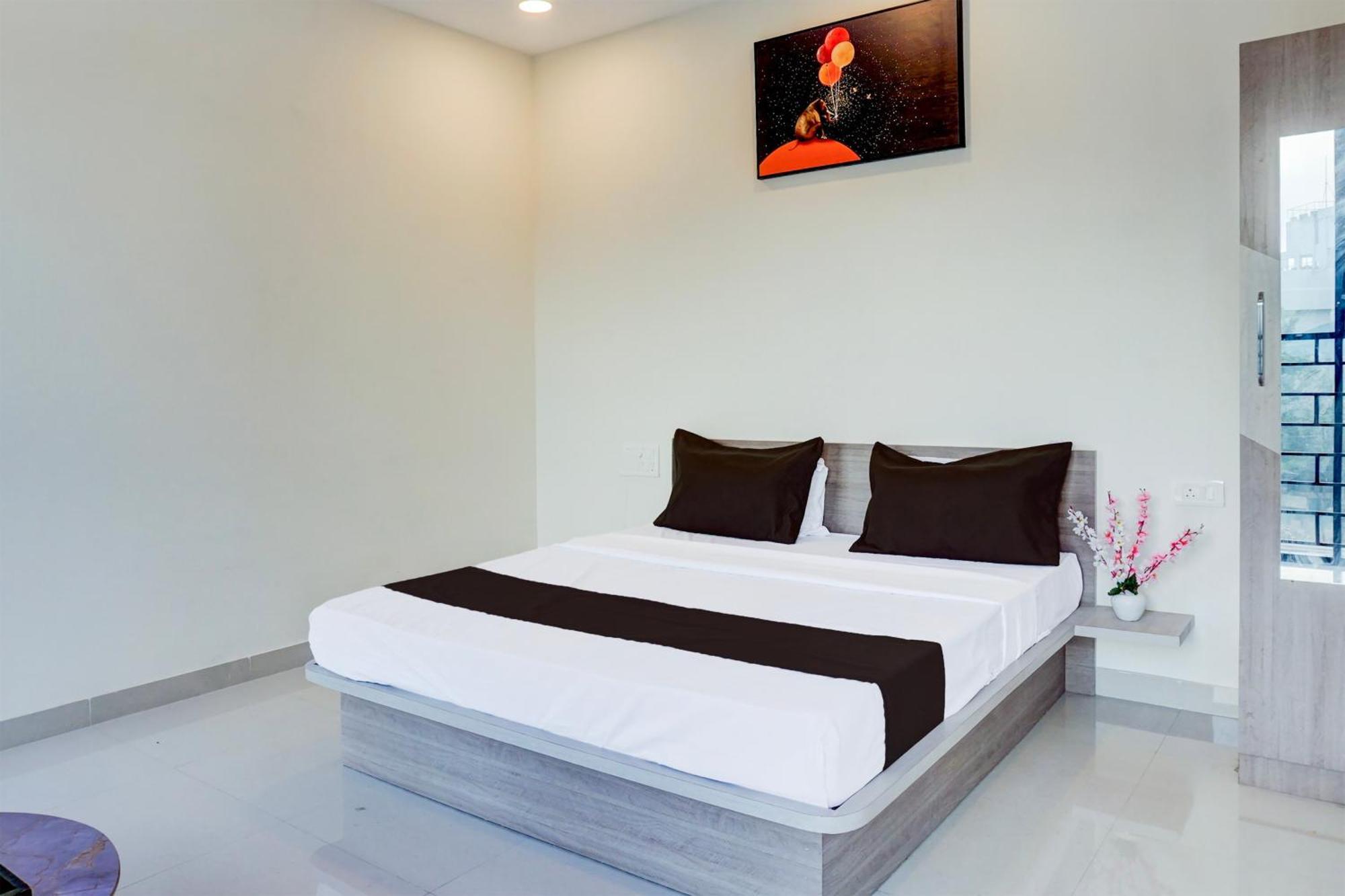 Hotel O Atithi Executive Méribel Village Kültér fotó