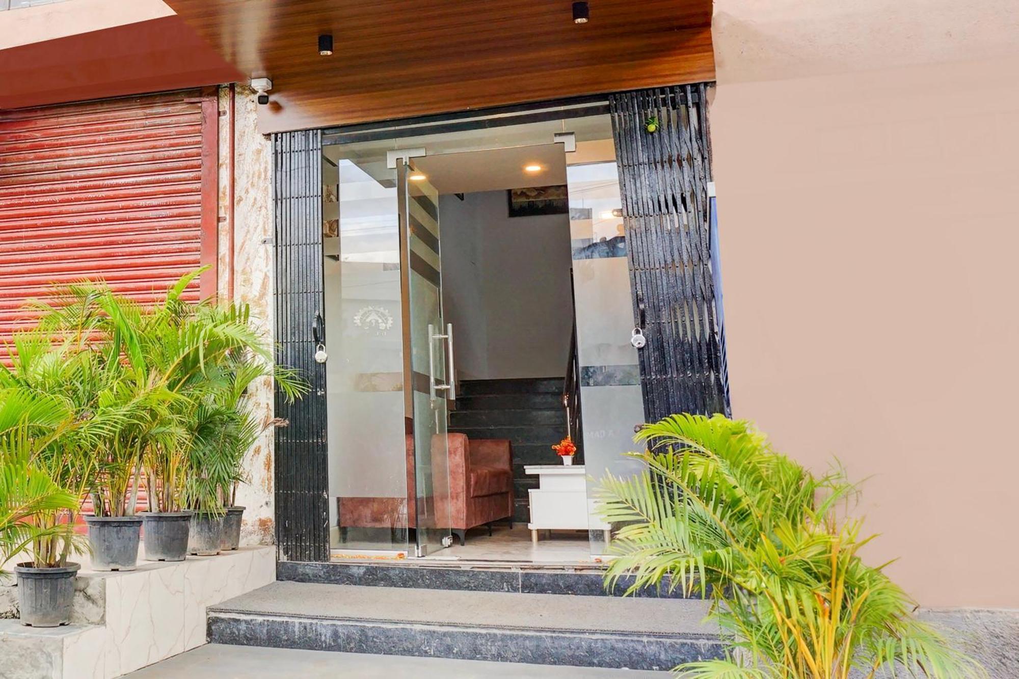 Hotel O Atithi Executive Méribel Village Kültér fotó